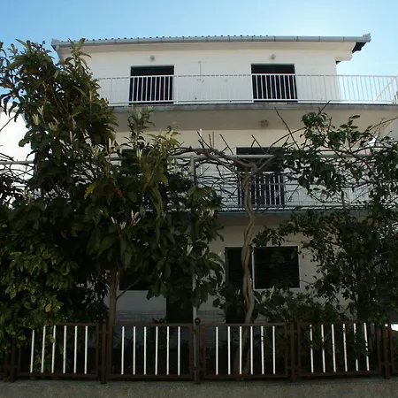Studio Podaca 515b דירה וליקי דרבניק